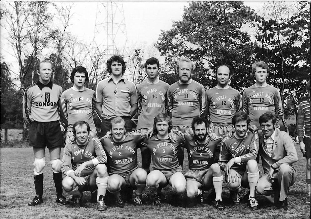 1976 77voetbalploeg